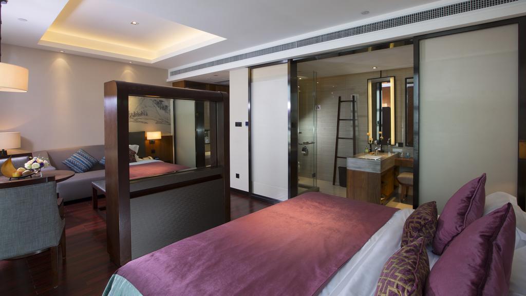 Ssaw Boutique Hotel Delan Mogan Mountain Deqing Room photo